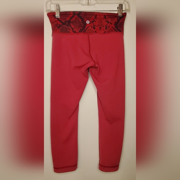 Lululemon -size 4 -Reversible Leggings Vibrant Pink-Red/ Orange Full-Length - Picture 2 of 9